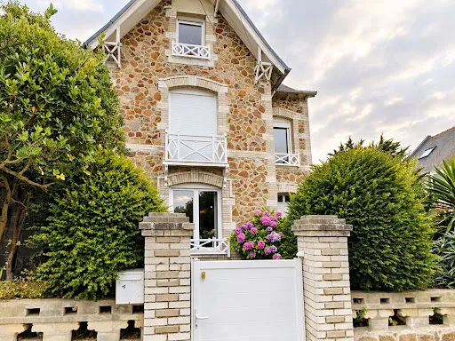 Maison 6 pièces 143 m²