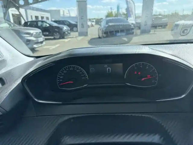 Peugeot 208 puretech 75 s&amp;s bvm5 — photo 10