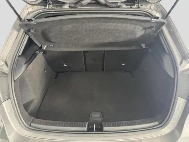 Mercedes Classe A 200 d amg line — photo 30