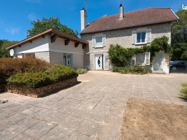 Maison individuelle 205m² à Savoyeux
