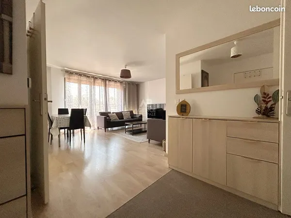 Appartement 4 pièces 81 m²