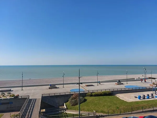 LE TREPORT - Front de Mer
