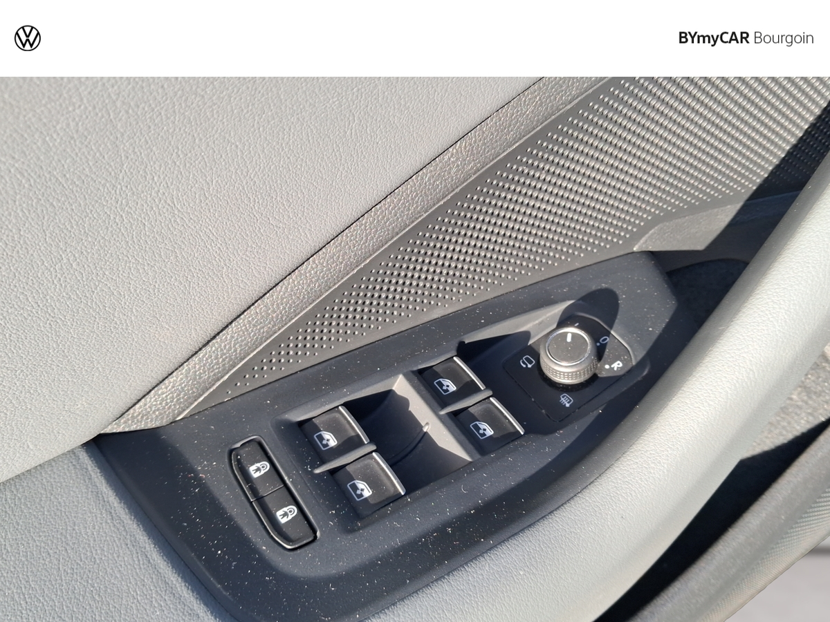 Volkswagen Passat 1.5 eTSI OPF 150 DSG7 — photo 23