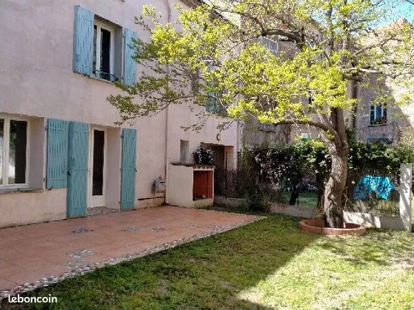 Immeuble 8 pièces 586 m²
