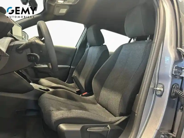 Peugeot 2008 hybrid 110 e-dcs6 — photo 9