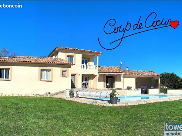Villa 9 pièces 168 m²