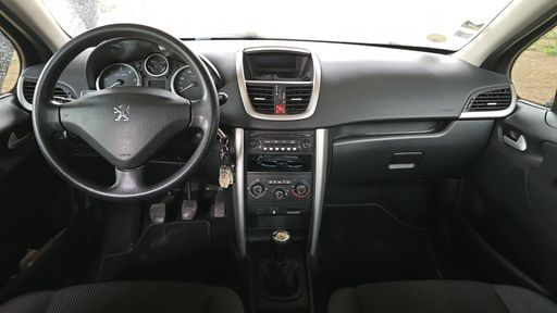 Peugeot 207 1.4 HDi 68 - Plus – 2013 – 118433 km – Diesel – Boîte Manuelle — photo 29