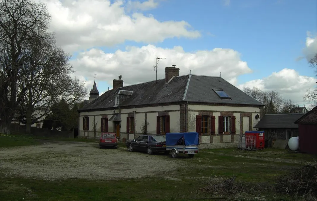 Photo 1