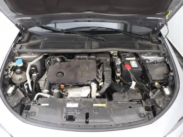 Peugeot 308 1.5 bluehdi 130ch s&amp;s allure pack eat8 — photo 11