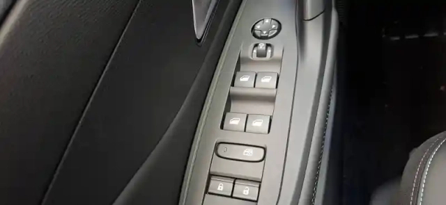 Peugeot 308 sw bluehdi 130ch s&amp;s eat8 — photo 65
