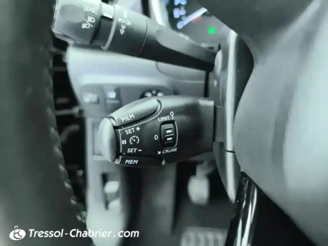 Citroën C3 bluehdi 100 s&amp;s bvm6 shine — photo 7