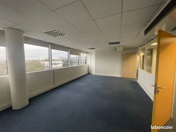 Bureaux 200 m² Bègles