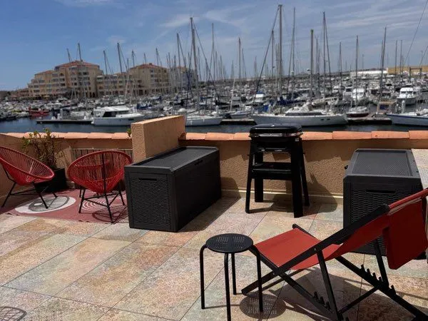 Superbe appartement vue Port