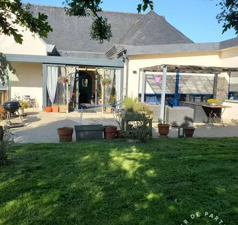 Maison 8 pièces 195 m²