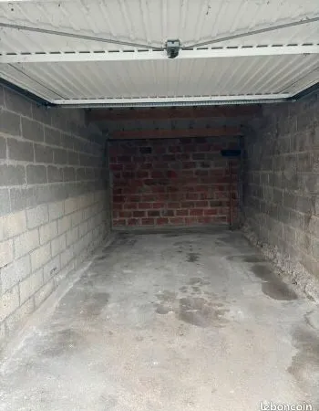A LOUER BOX-GARAGE individuel sécurisé PONTOISE Centre
