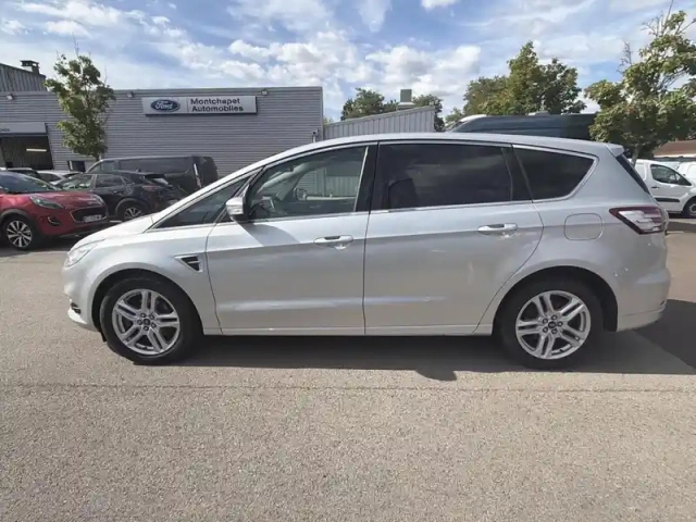 Ford S-Max 2.0 ecoblue 150ch titanium euro6.2 7 places — photo 23