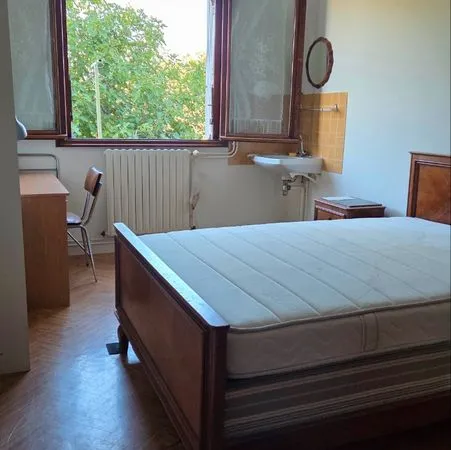 Chambre privée en colocation