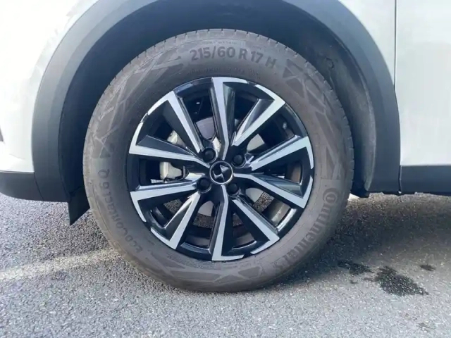 Ds Ds 3 puretech 130 eat8 — photo 4