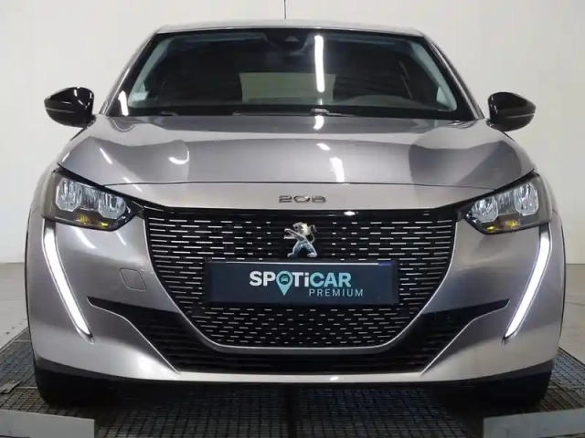 Peugeot 208 e- 136ch style — photo 2
