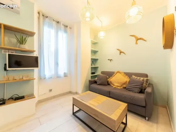 Studio 17m² Secteur cannes banane