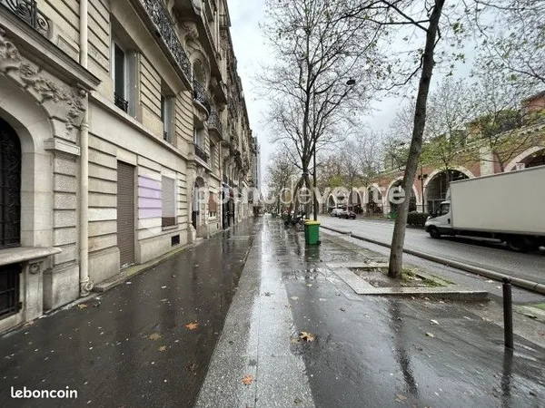 Commerce beauté/coiffure 25 m²