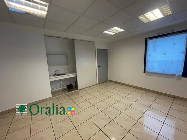 Local commercial 56 m²
