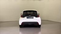 Toyota Yaris 116h Design 5p MC24 — photo 6