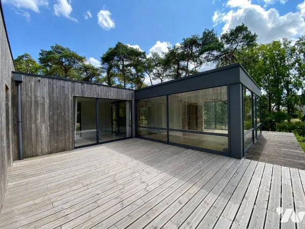 Maison 5 pièces 156 m²
