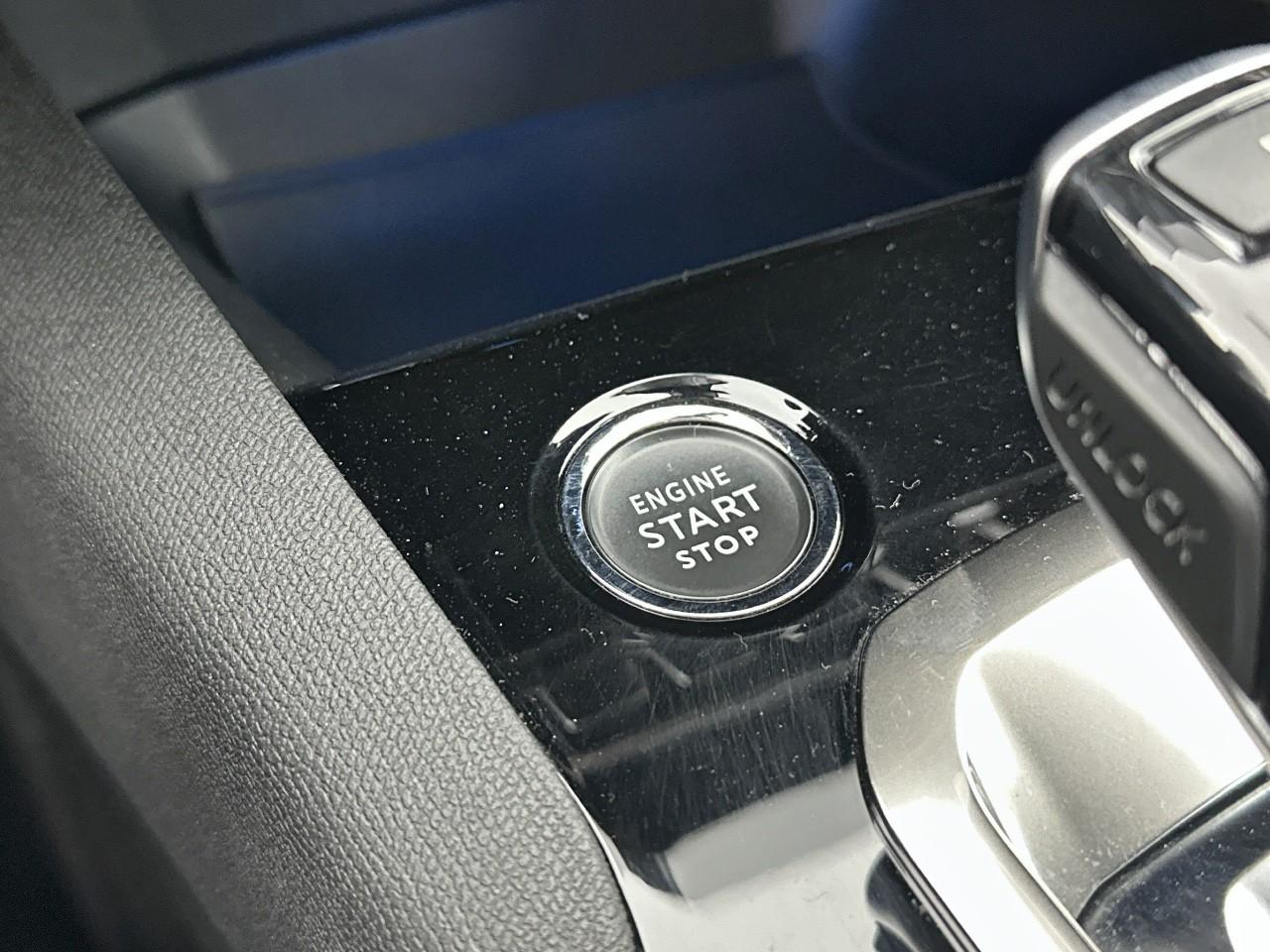 Peugeot 3008 puretech 130ch s&s eat8 active pack — photo 28