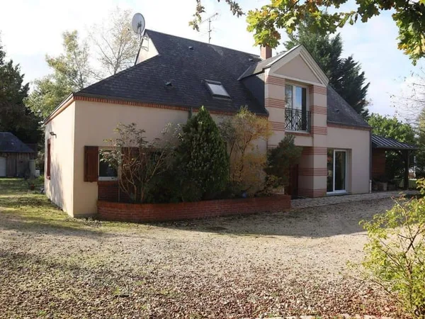 Maison 7 pièces 209 m²