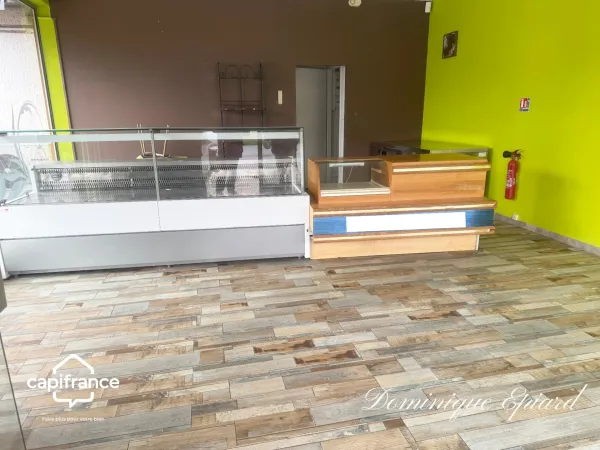 Local commercial 1 pièce 40 m²