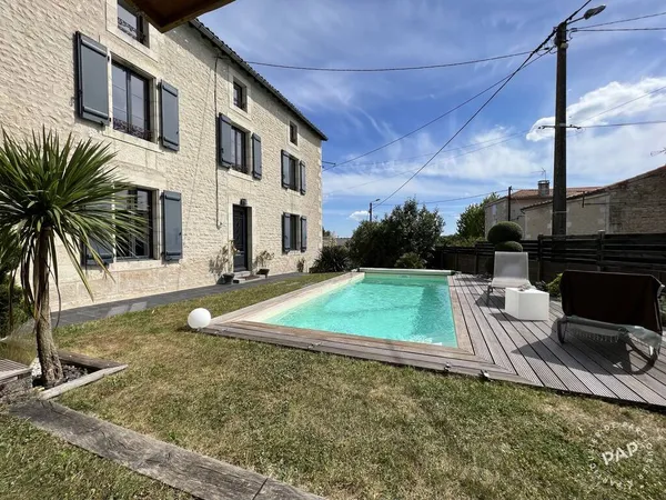 Maison 6 pièces 230 m²