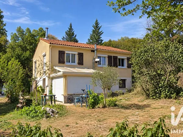 Maison 5 pièces 122 m²