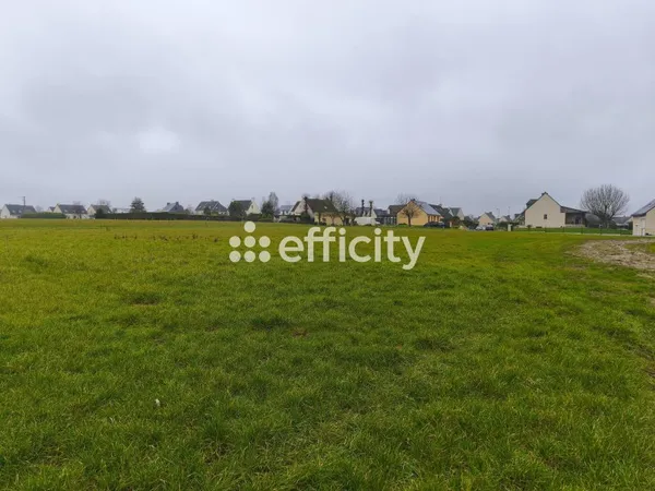 Terrain 4235 m²