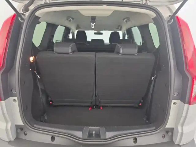 Dacia Jogger eco-g 100 7 places — photo 111