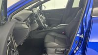 Toyota C-Hr 122h Edition 2WD E-CVT MY22 — photo 23