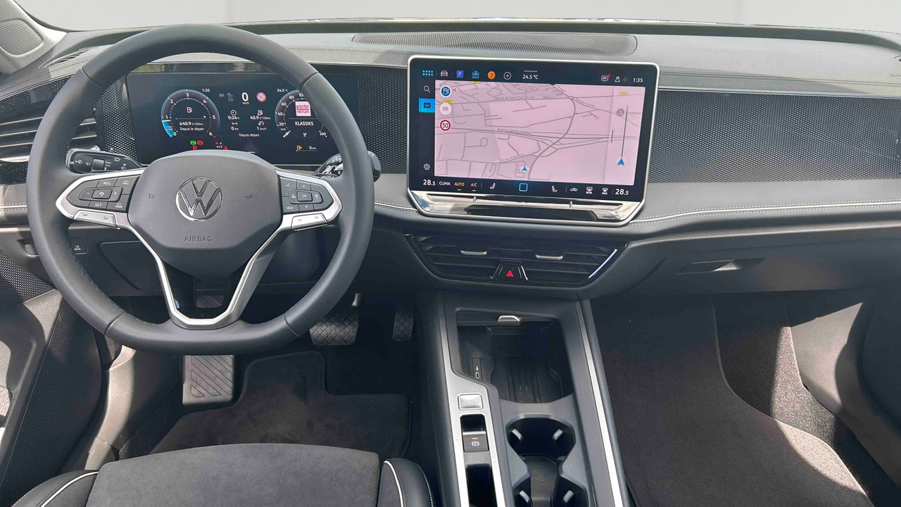Volkswagen Passat 2.0 TDI EVO SCR 150 DSG7 — photo 12