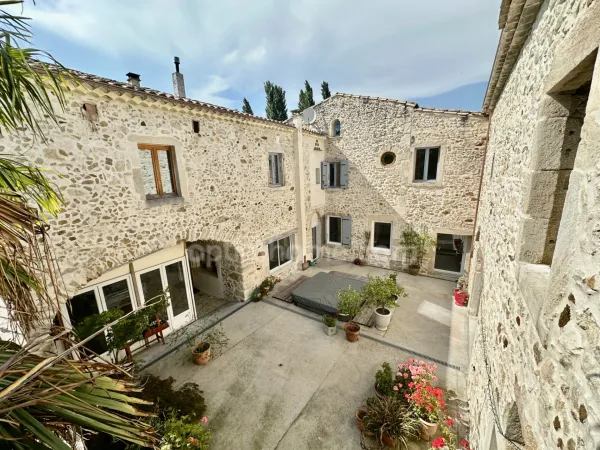 AUTHENTIQUE MAS EN PIERRES AVEC MAISON INDEPENDANTE, PISCINE ET TERRAIN DE 7 000 M² - ALLAN