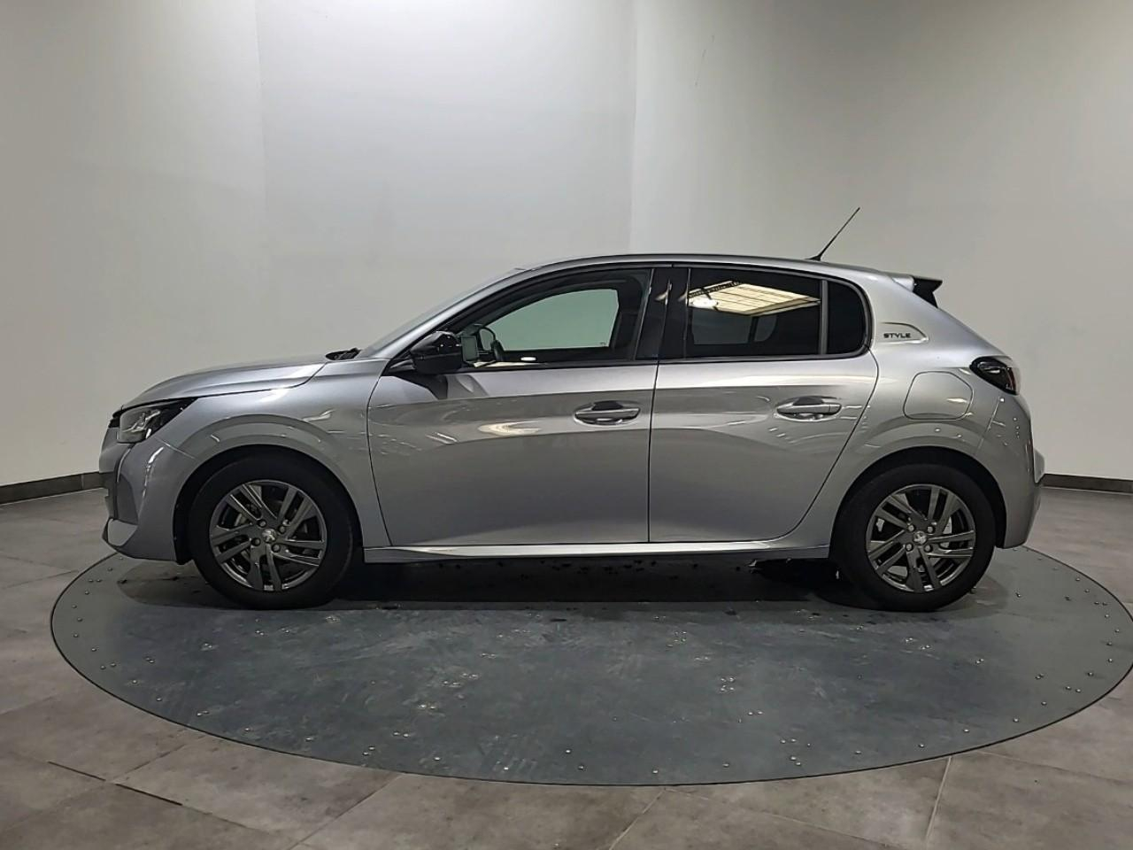Peugeot 208 puretech 75 s&s bvm5 style — photo 2