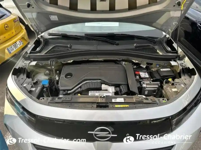 Opel Frontera 1.2 turbo hybrid 100 ch e-dct6 edition — photo 7