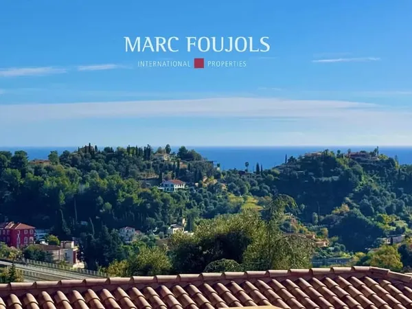 3 pièces neuf avec vue mer, balcon et parking, situé sur les hauteurs de Menton
