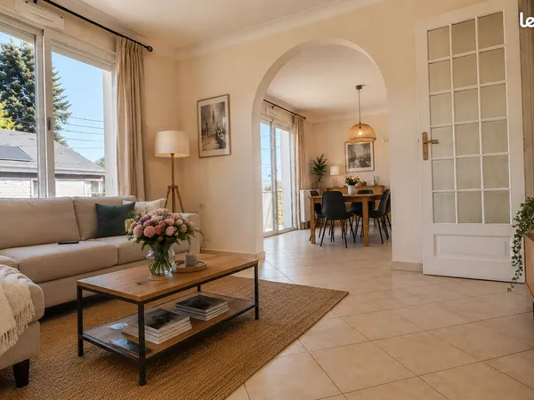 Appartement de plus de 110 m² - Dernier étage - Garage et balcon