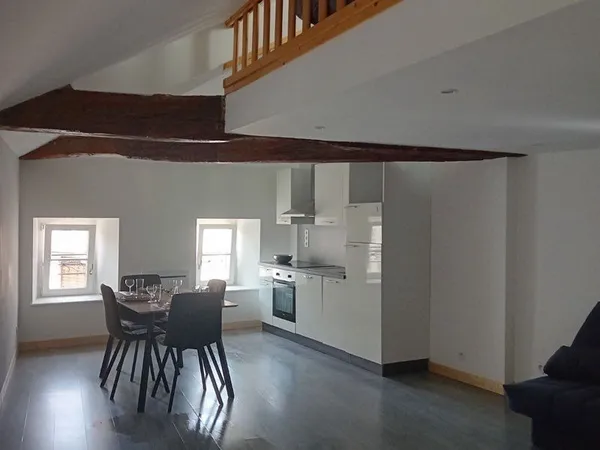 Loue appartement neufchateau