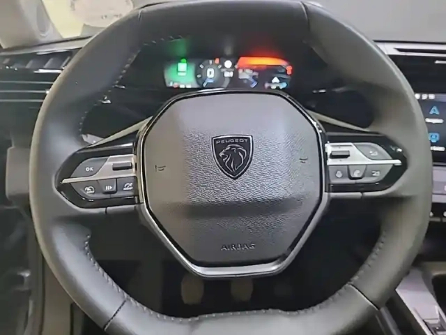 Peugeot 308 puretech 130ch s&amp;s bvm6 — photo 12