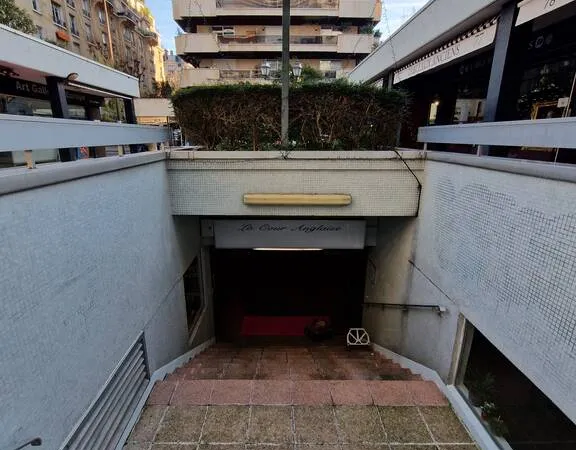 Local commercial 19 m²