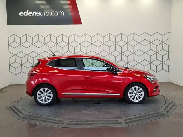 Renault Clio tce 130 edc fap — photo 6