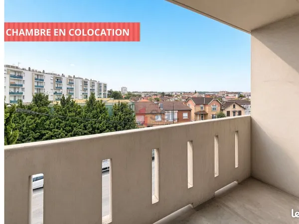 Appartement 4 pièces 12 m²