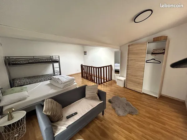 Studio meublé en duplex avec terrasse 15 m² — Sélestat centre-ville