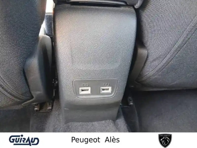 Peugeot 208 electrique 50 kwh 136ch — photo 14