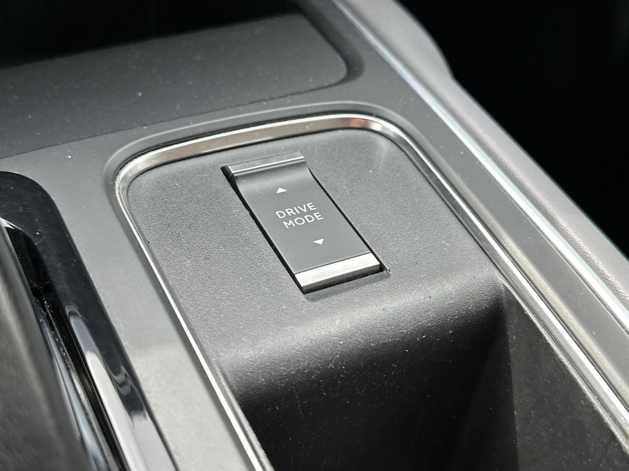 Citroën C5 Aircross hybride rechargeable 225 s&s e-eat8 feel — photo 32
